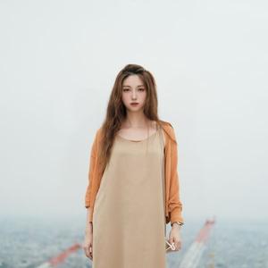 璩希国